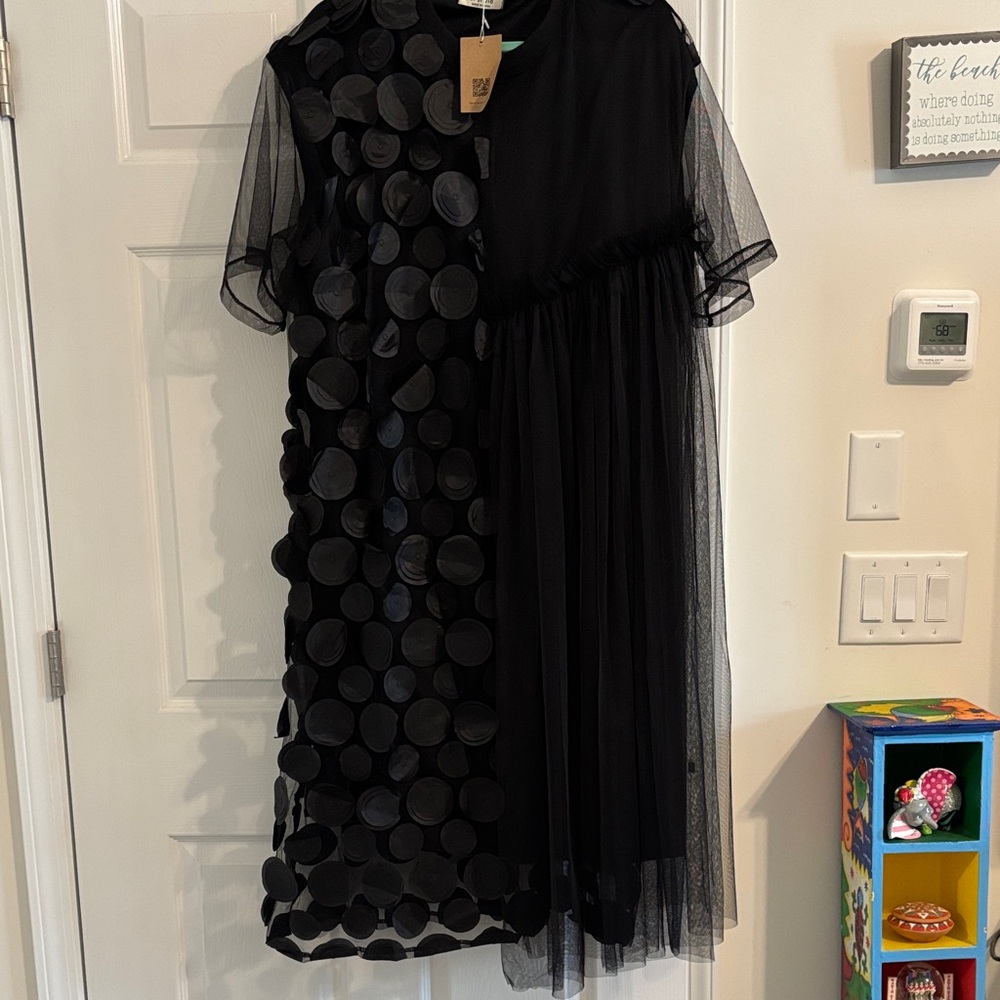Elegant Black textured flowing dress